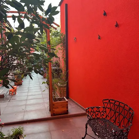 Апартаменти Freetimeflat Mies & Fien *